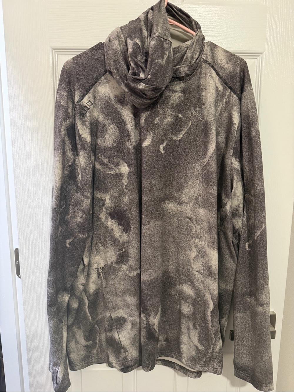 5.11 Tactical Men’s XL Camo Hoodie Physical Training Ready Pullover Performance